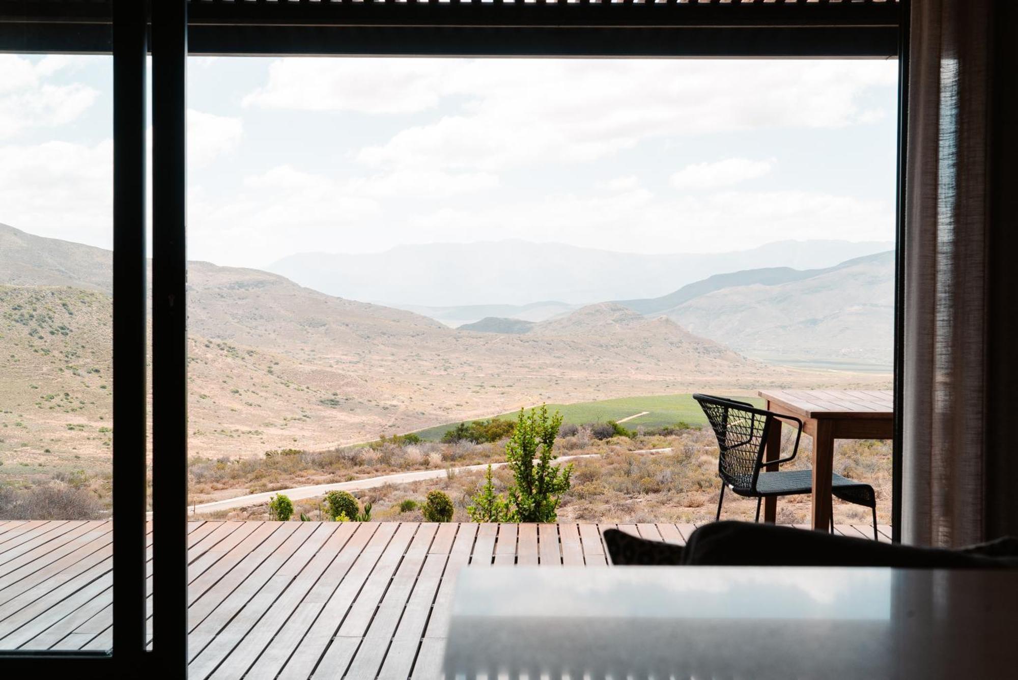 Khanyisa Mountain Robertson